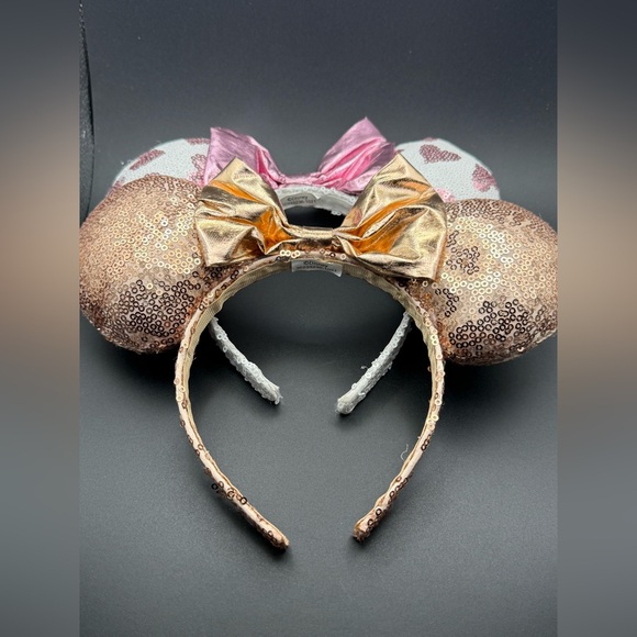 Disney Parks Minnie Mouse Ears Set - Picture 1 of 13